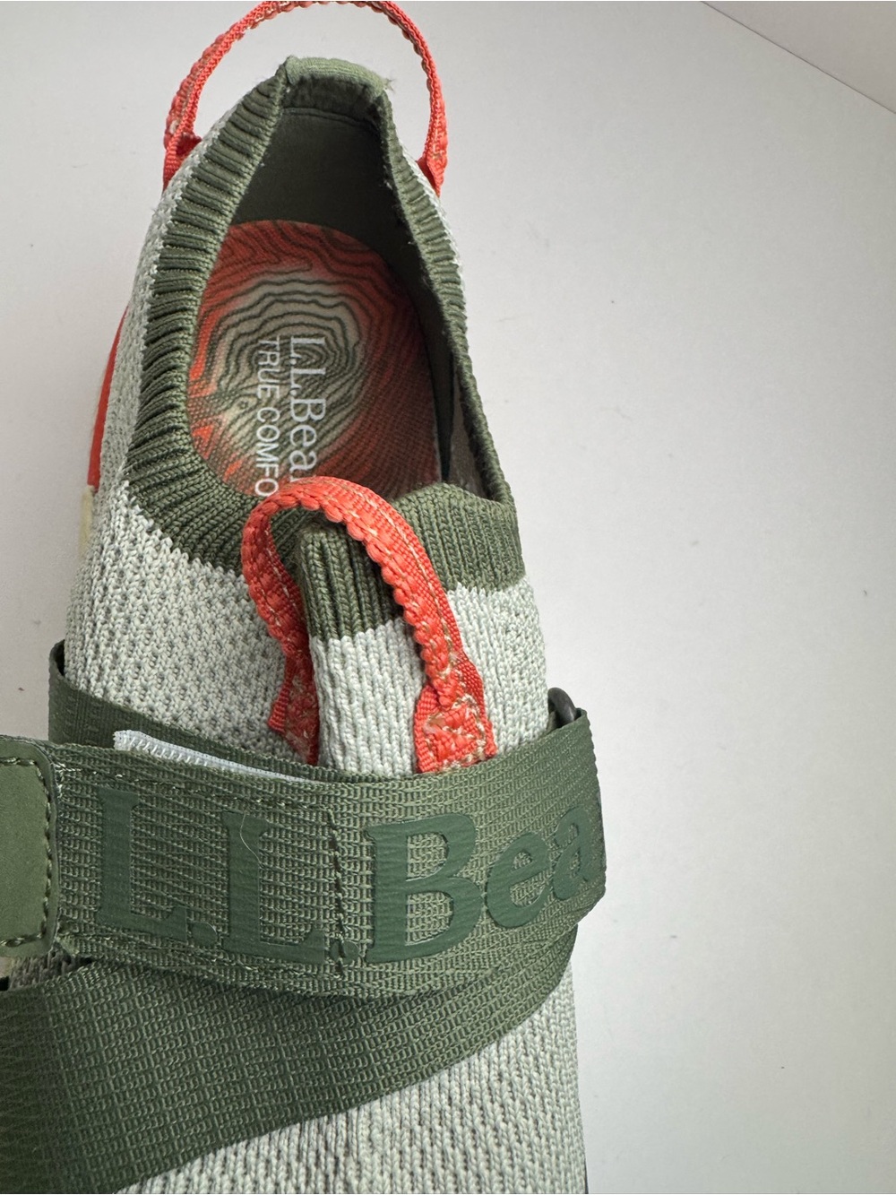 L.L. Bean NWOT Dirigo Slip-On Sneaker Silver Birch & Sage Size 8M - Picture 11 of 11